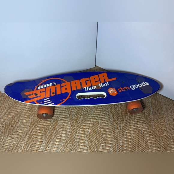 STM Goods Smarter Than Most Skateboard w/ Handle, LED Light Up Wheels - Picture 2 of 5